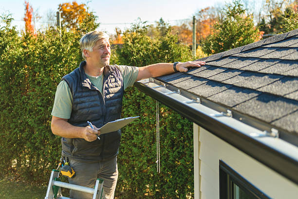 Professional Roof Repair technician working in Camarillo, CA